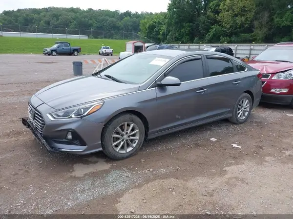 5NPE24AF9KH747080 2019 HYUNDAI SONATA - Image 2