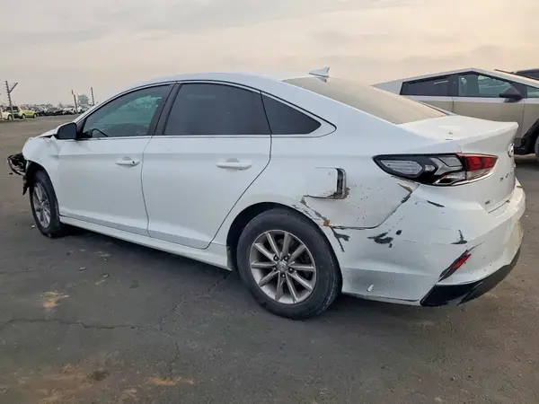 5NPE24AF9KH753137 2019 HYUNDAI SONATA - Image 2