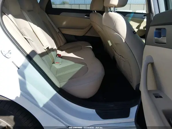 5NPE24AF9KH753333 2019 HYUNDAI SONATA - Image 8