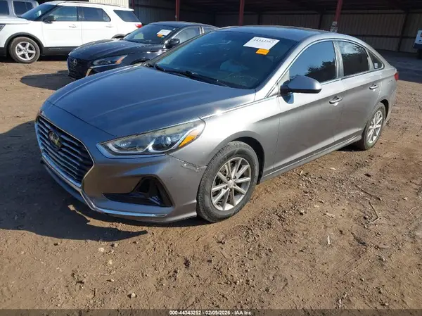 5NPE24AF9KH754918 2019 HYUNDAI SONATA - Image 2