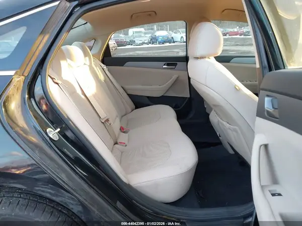 5NPE24AF9KH757110 2019 HYUNDAI SONATA - Image 8
