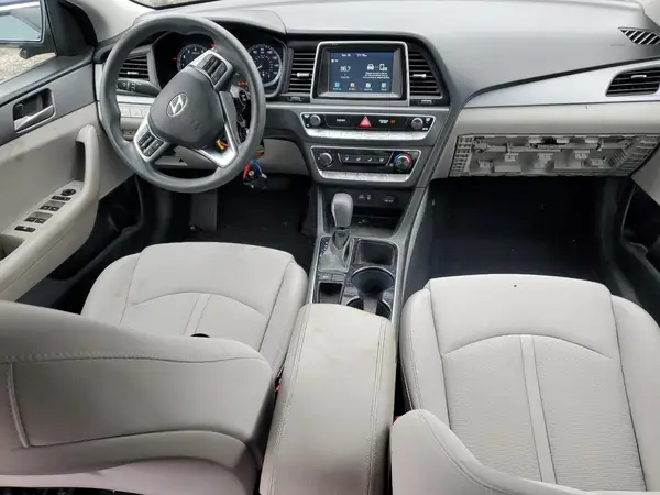 5NPE24AF9KH764235 2019 HYUNDAI SONATA - Image 8