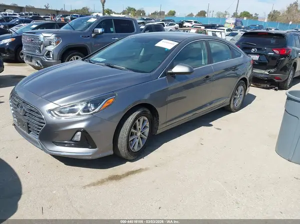 5NPE24AF9KH769581 2019 HYUNDAI SONATA - Image 2