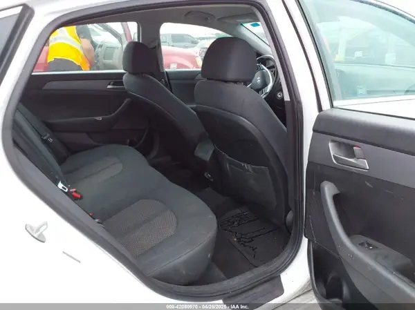 5NPE24AF9KH771265 2019 HYUNDAI SONATA - Image 8