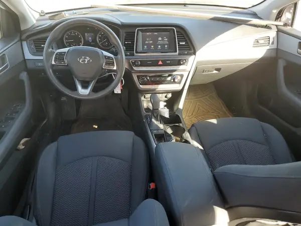 5NPE24AF9KH772786 2019 HYUNDAI SONATA - Image 8