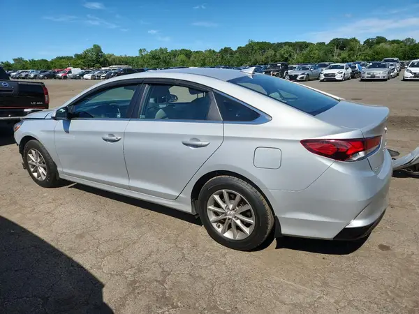 5NPE24AF9KH776045 2019 HYUNDAI SONATA - Image 2