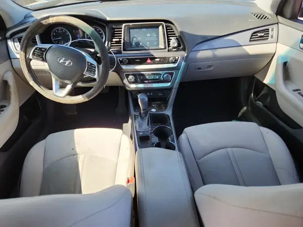 5NPE24AF9KH776045 2019 HYUNDAI SONATA - Image 8