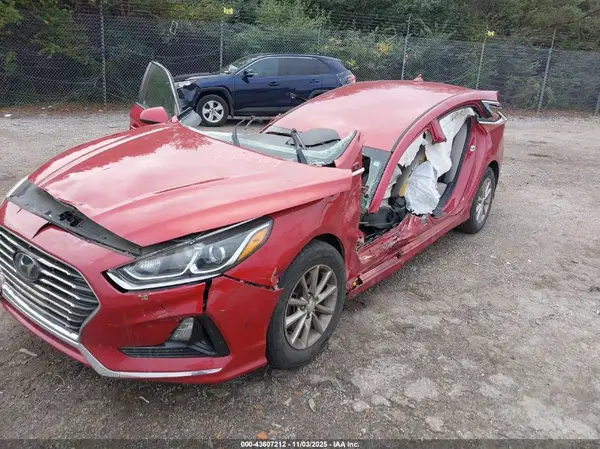 5NPE24AF9KH778989 2019 HYUNDAI SONATA - Image 2