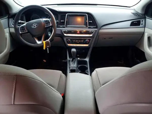 5NPE24AF9KH779642 2019 HYUNDAI SONATA - Image 8