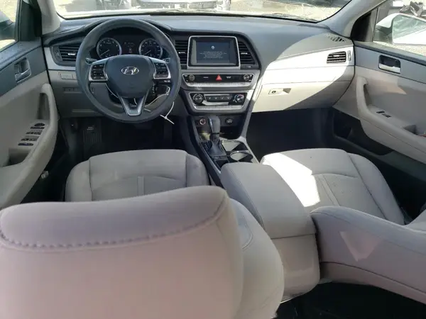 5NPE24AF9KH779902 2019 HYUNDAI SONATA - Image 8