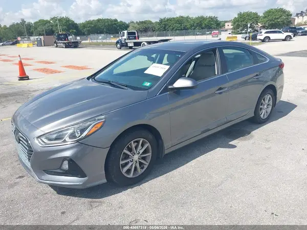 5NPE24AF9KH781696 2019 HYUNDAI SONATA - Image 2