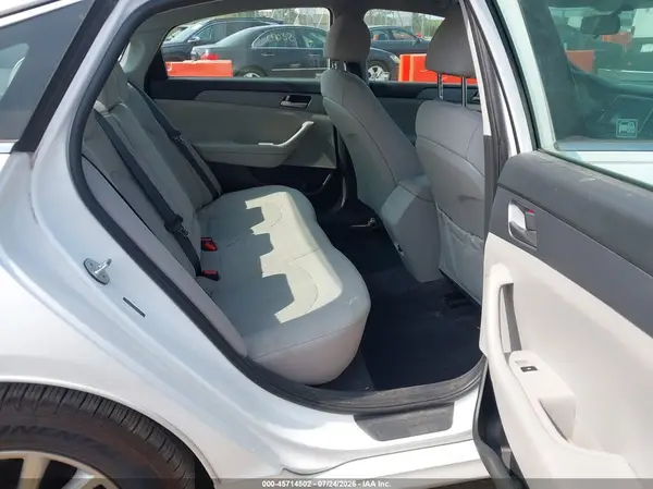 5NPE24AF9KH782363 2019 HYUNDAI SONATA - Image 8
