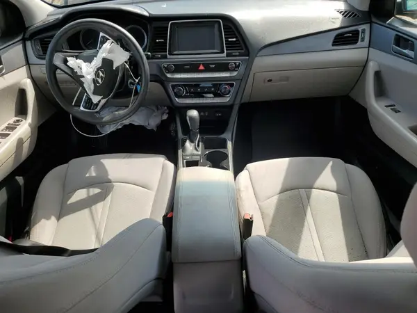 5NPE24AF9KH783948 2019 HYUNDAI SONATA - Image 8