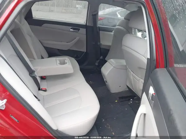5NPE24AF9KH785635 2019 HYUNDAI SONATA - Image 8