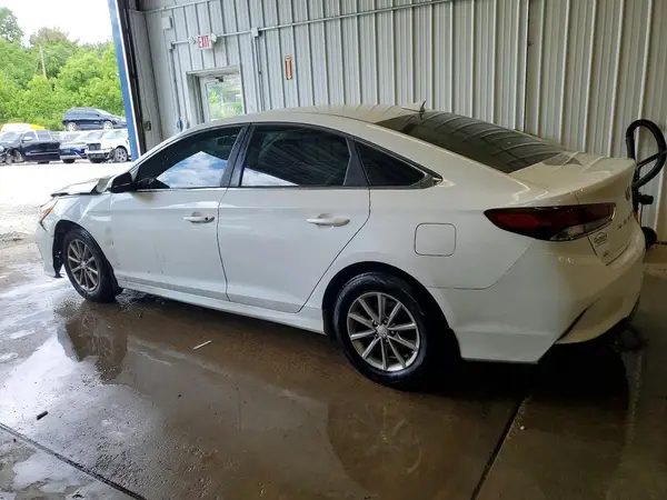 5NPE24AF9KH786221 2019 HYUNDAI SONATA - Image 2