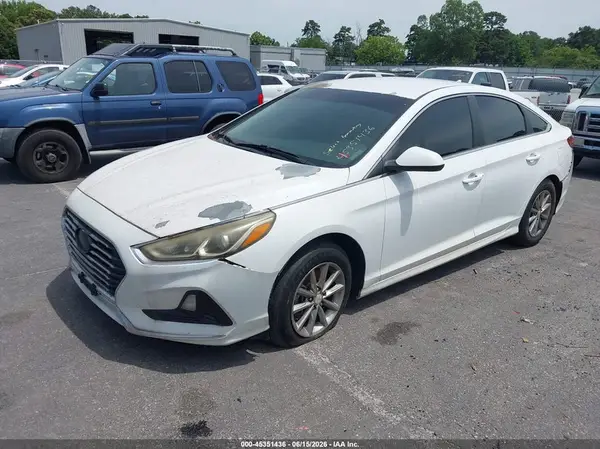 5NPE24AF9KH788082 2019 HYUNDAI SONATA - Image 2