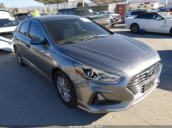 5NPE24AF9KH792729 2019 HYUNDAI SONATA - Image 1
