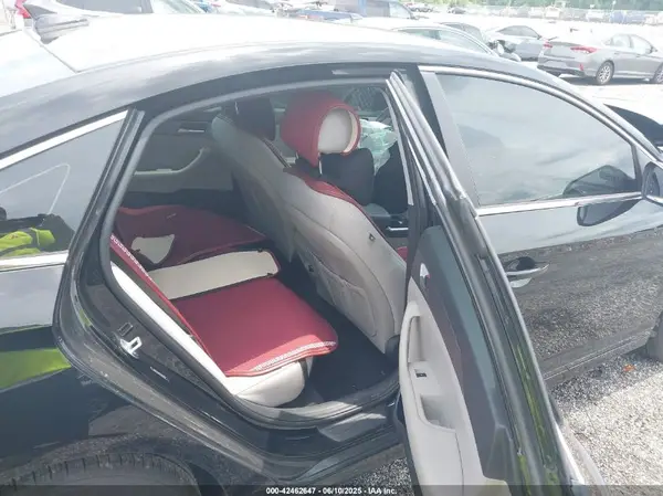5NPE24AF9KH794738 2019 HYUNDAI SONATA - Image 8