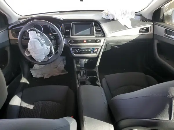5NPE24AF9KH796392 2019 HYUNDAI SONATA - Image 8