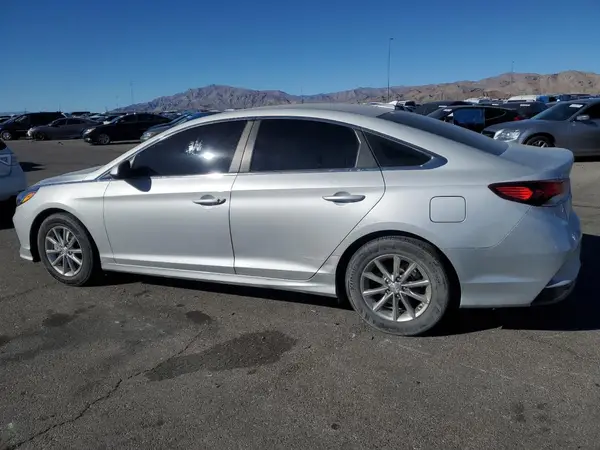 5NPE24AF9KH799843 2019 HYUNDAI SONATA - Image 2
