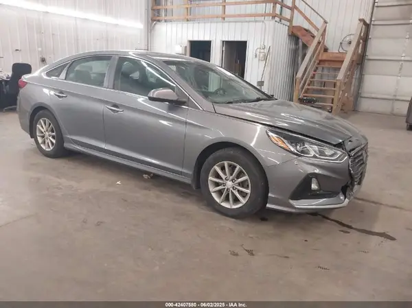 5NPE24AF9KH805950 2019 HYUNDAI SONATA - Image 1