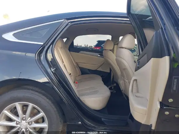 5NPE24AF9KH810887 2019 HYUNDAI SONATA - Image 8