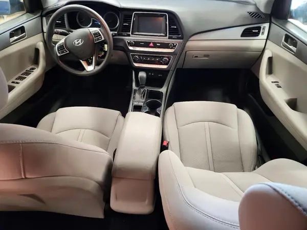 5NPE24AF9KH811246 2019 HYUNDAI SONATA - Image 8