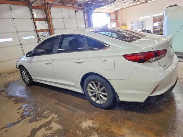 5NPE24AF9KH813949 2019 HYUNDAI SONATA - Image 2