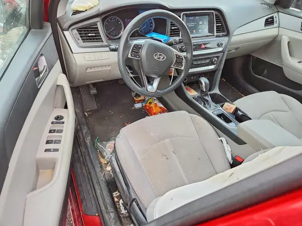 5NPE24AF9KH814048 2019 HYUNDAI SONATA - Image 8