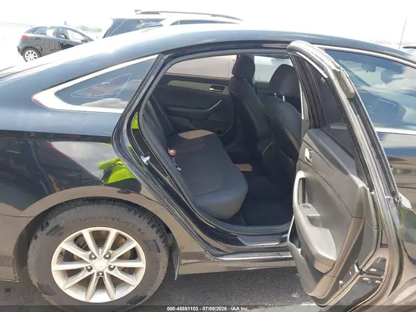 5NPE24AF9KH818066 2019 HYUNDAI SONATA - Image 8