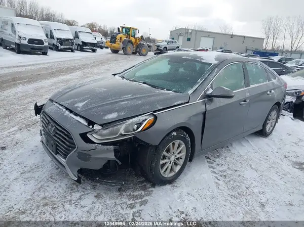 5NPE24AF9KH818228 2019 HYUNDAI SONATA - Image 2