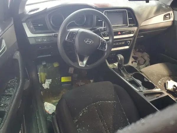 5NPE24AF9KH819668 2019 HYUNDAI SONATA - Image 8