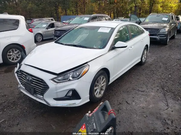 5NPE24AF9KH820142 2019 HYUNDAI SONATA - Image 2