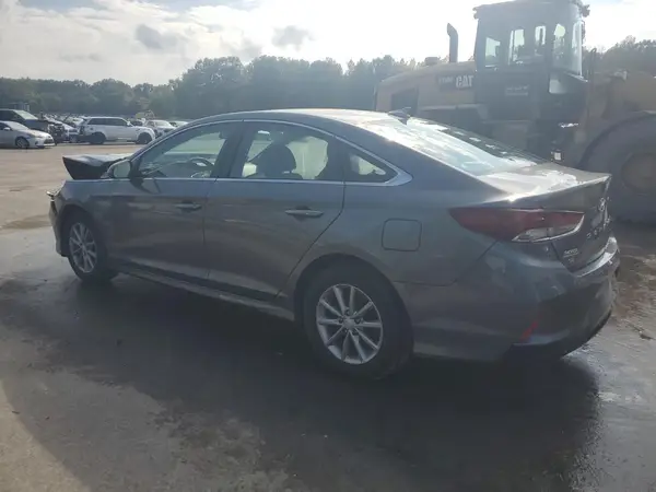 5NPE24AF9KH820335 2019 HYUNDAI SONATA - Image 2