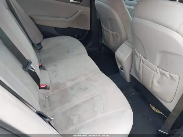 5NPE24AFXGH262843 2016 HYUNDAI SONATA - Image 8