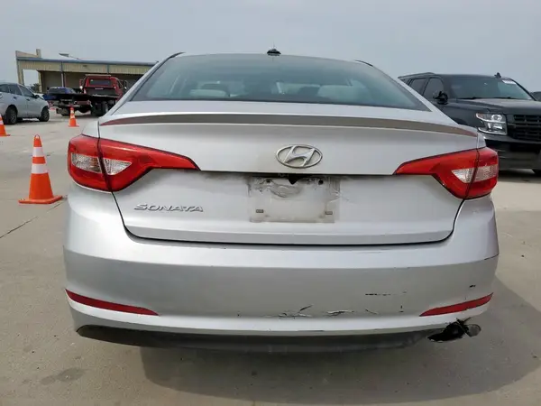5NPE24AFXGH268352 2016 HYUNDAI SONATA - Image 8