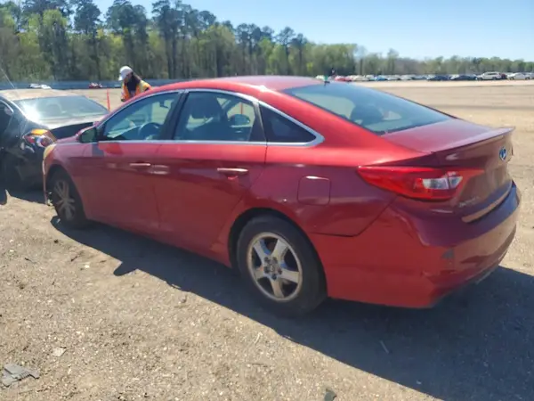 5NPE24AFXGH268528 2016 HYUNDAI SONATA - Image 2