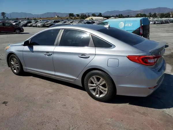 5NPE24AFXGH268688 2016 HYUNDAI SONATA - Image 2