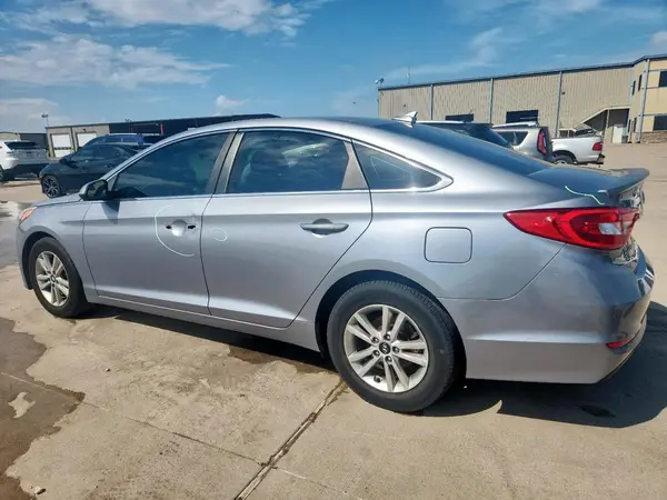 5NPE24AFXGH272658 2016 HYUNDAI SONATA - Image 2