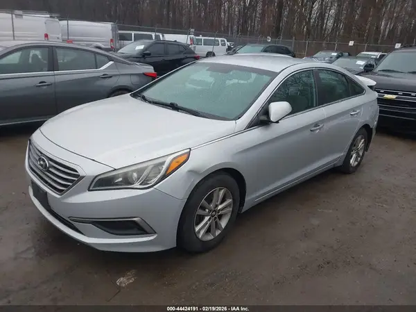 5NPE24AFXGH273681 2016 HYUNDAI SONATA - Image 2