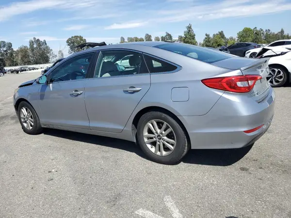 5NPE24AFXGH274930 2016 HYUNDAI SONATA - Image 2