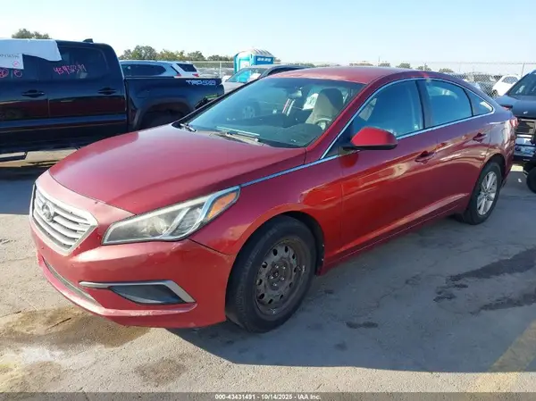 5NPE24AFXGH276550 2016 HYUNDAI SONATA - Image 2