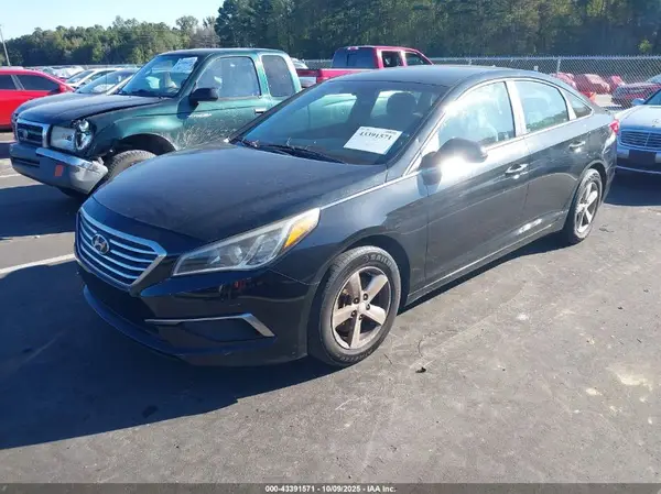 5NPE24AFXGH277536 2016 HYUNDAI SONATA - Image 2