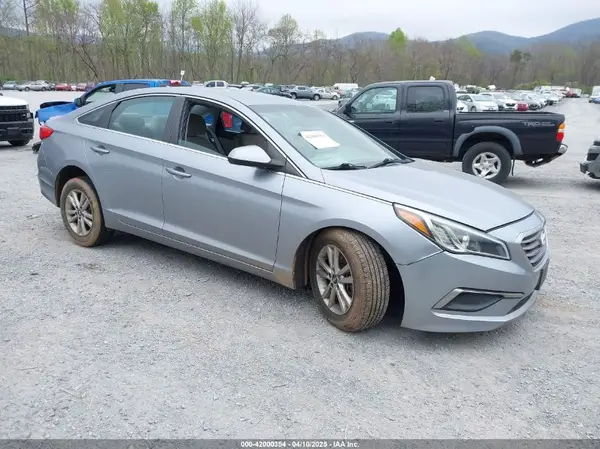5NPE24AFXGH278220 2016 HYUNDAI SONATA - Image 1