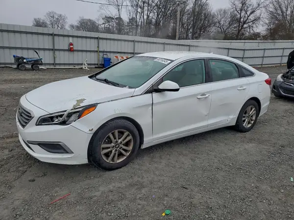 5NPE24AFXGH284745 2016 HYUNDAI SONATA - Image 1