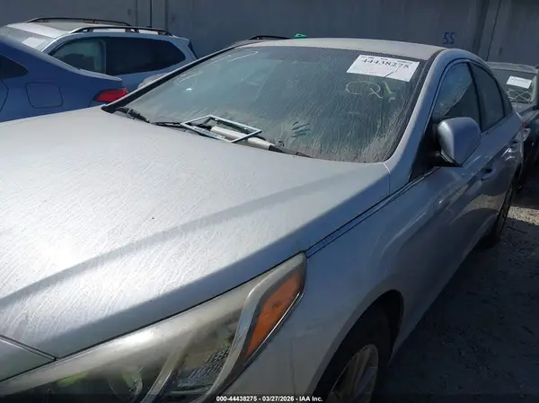 5NPE24AFXGH284809 2016 HYUNDAI SONATA - Image 2