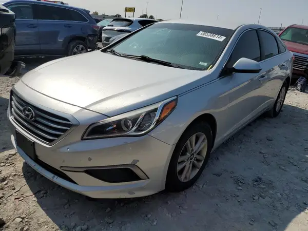 5NPE24AFXGH285569 2016 HYUNDAI SONATA - Image 1