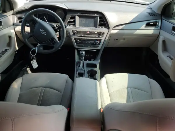 5NPE24AFXGH285569 2016 HYUNDAI SONATA - Image 8