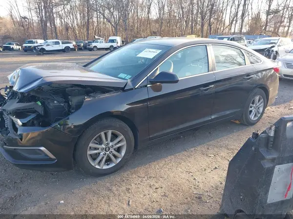 5NPE24AFXGH295194 2016 HYUNDAI SONATA - Image 2