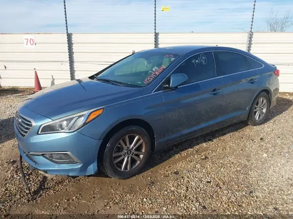 5NPE24AFXGH295860 2016 HYUNDAI SONATA - Image 2